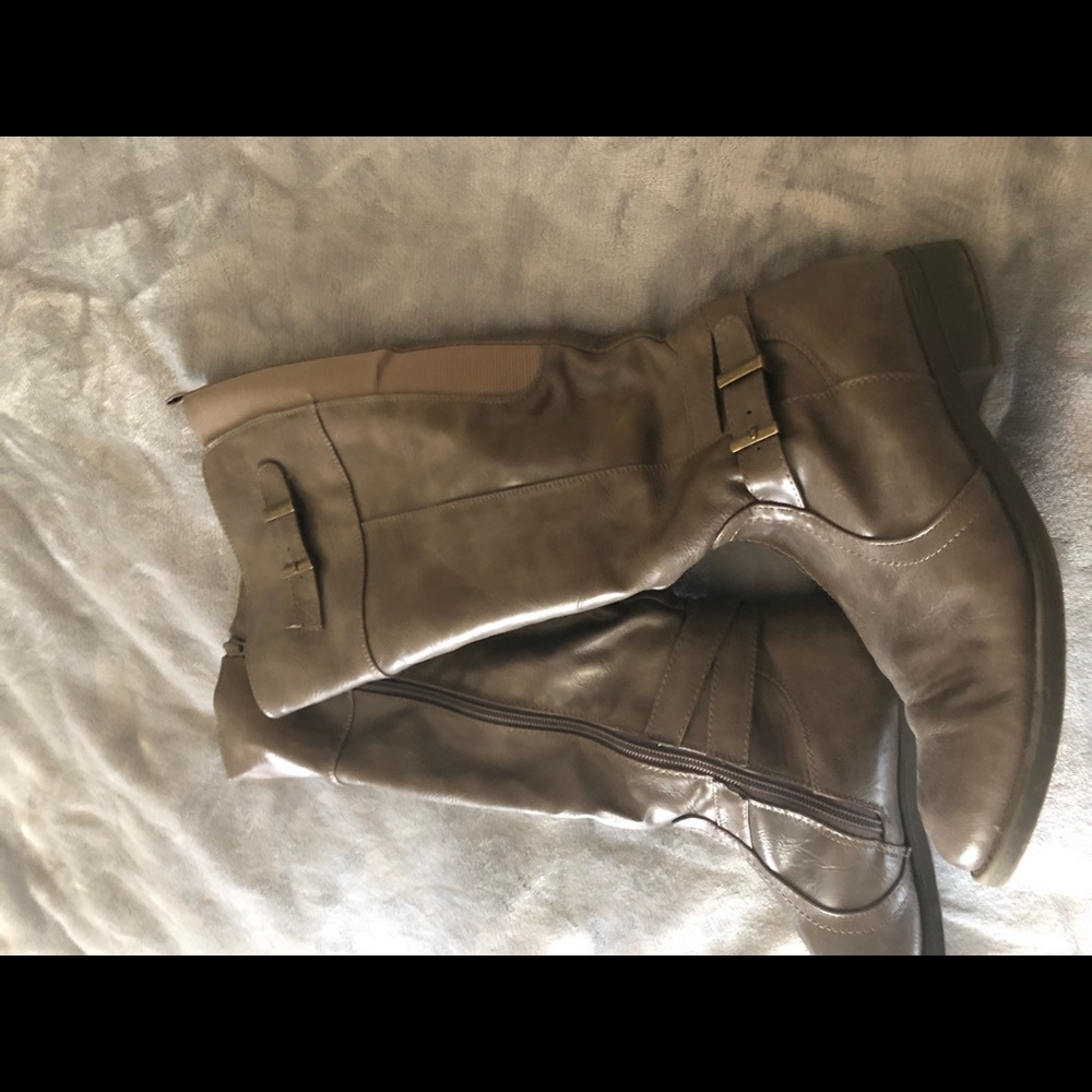 Wearever mid calf boots